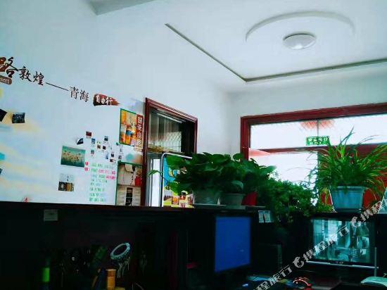 Dunhuang Xiyun Business Hotel — hotel in Jiuquan