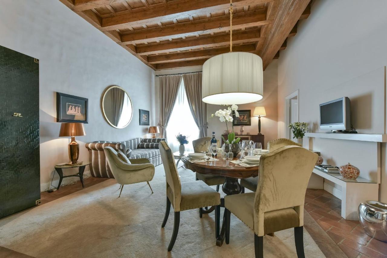 Boccaccio Elegant Apartment in Oltrarno — 4-Star Luxury Hotel in Florence, Italy