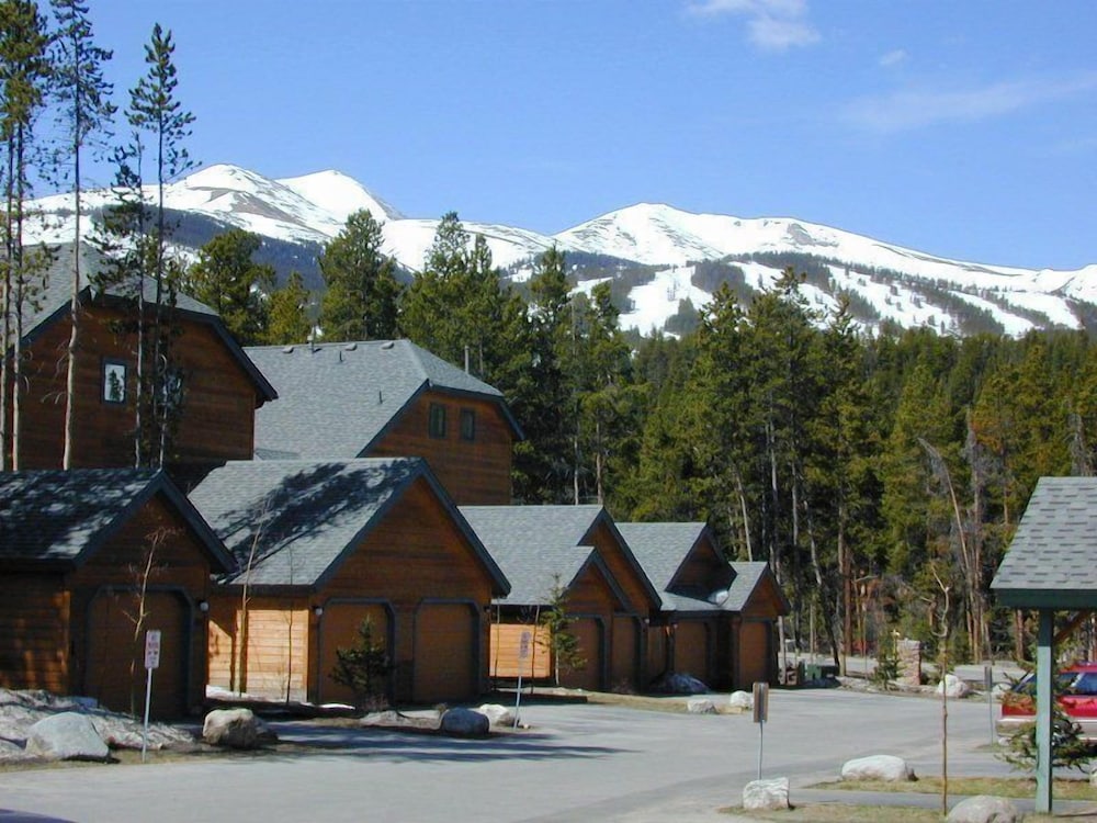 Village Point 101 - photo 47
