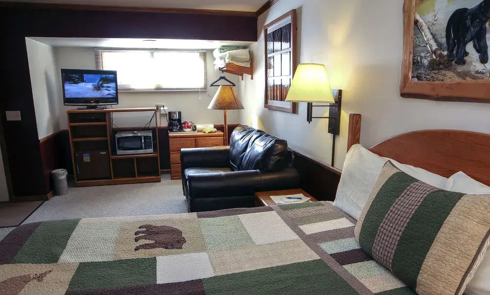 Sunnyside Knoll Resort - photo 33