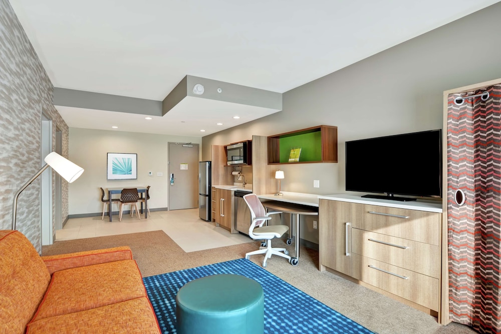 Home2 Suites by Hilton Charlotte Piper Glen - photo 9