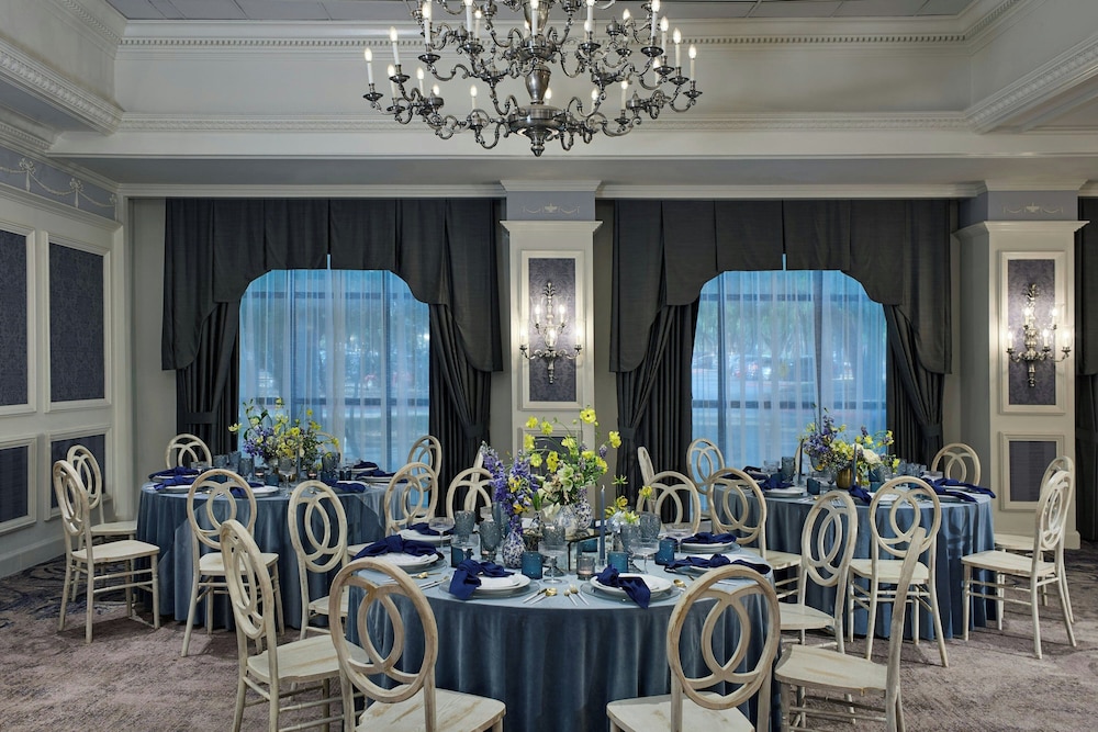 Renaissance Austin Hotel - photo 86
