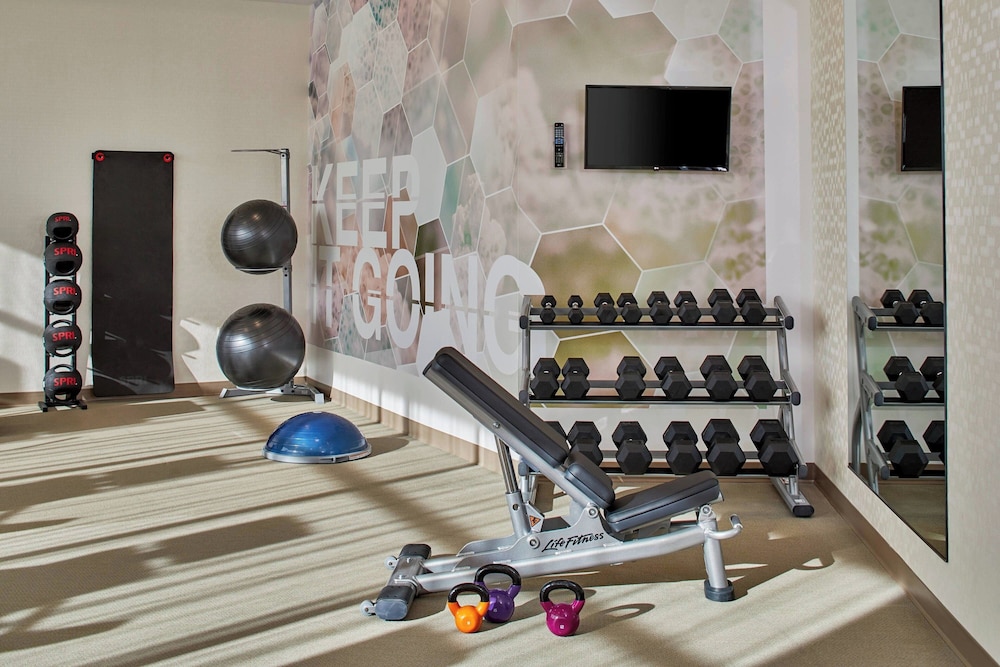 SpringHill Suites by Marriott Charlotte at Carowinds - photo 20