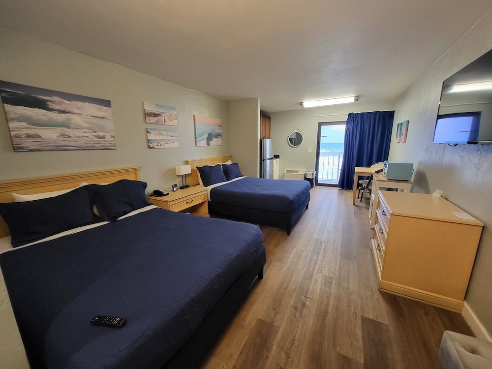 Beachside Hotel - photo 22