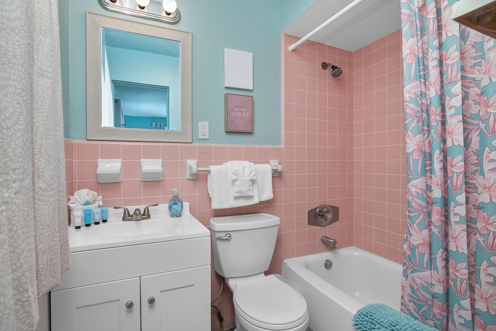 Latitude 26 Waterfront Boutique Resort Fort Myers Beach - photo 58