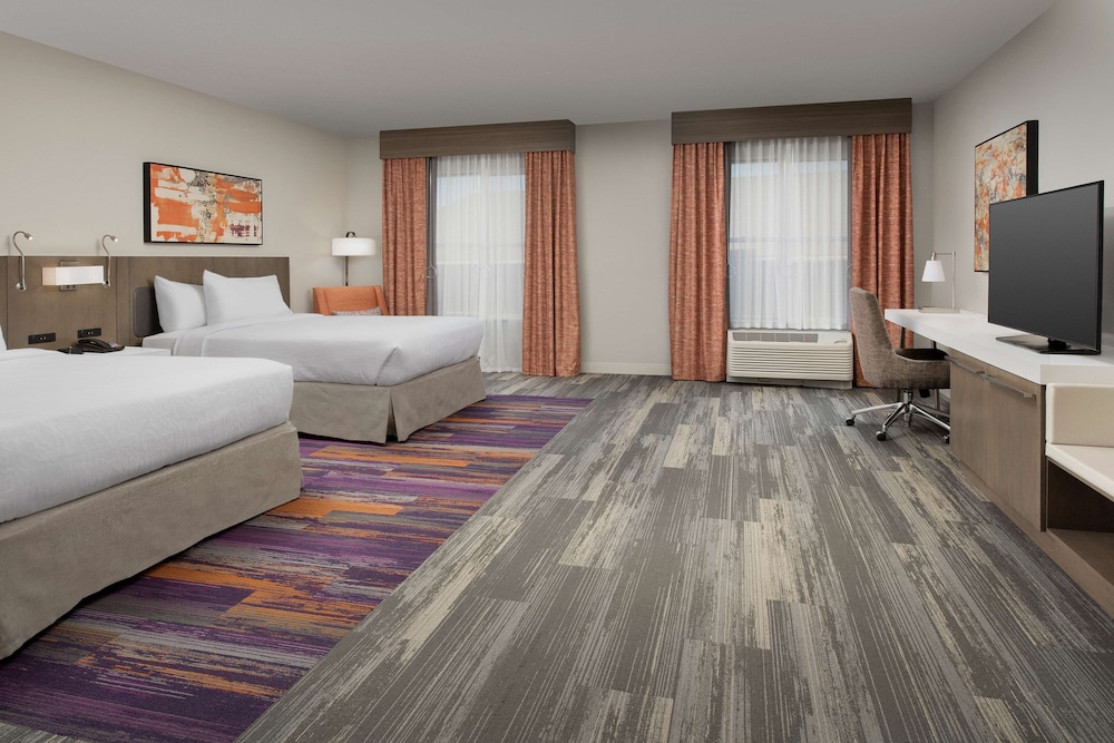 Hilton Garden Inn Columbia Airport - photo 26