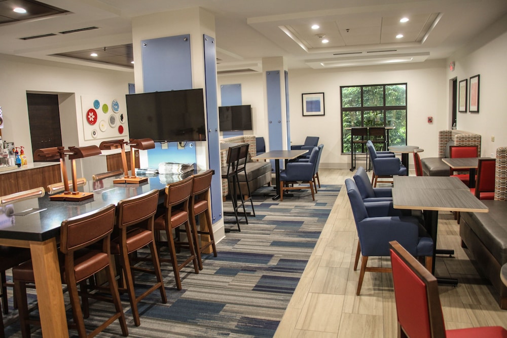 Holiday Inn Express Hotel & Suites Athens - photo 32