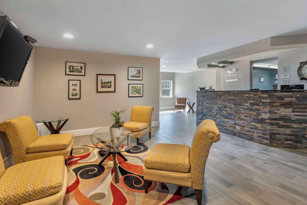 Greenville Pelham Inn by IHG - photo 23