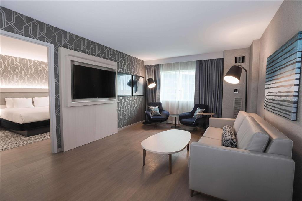Radisson Plaza Hotel at Kalamazoo Center - photo 82