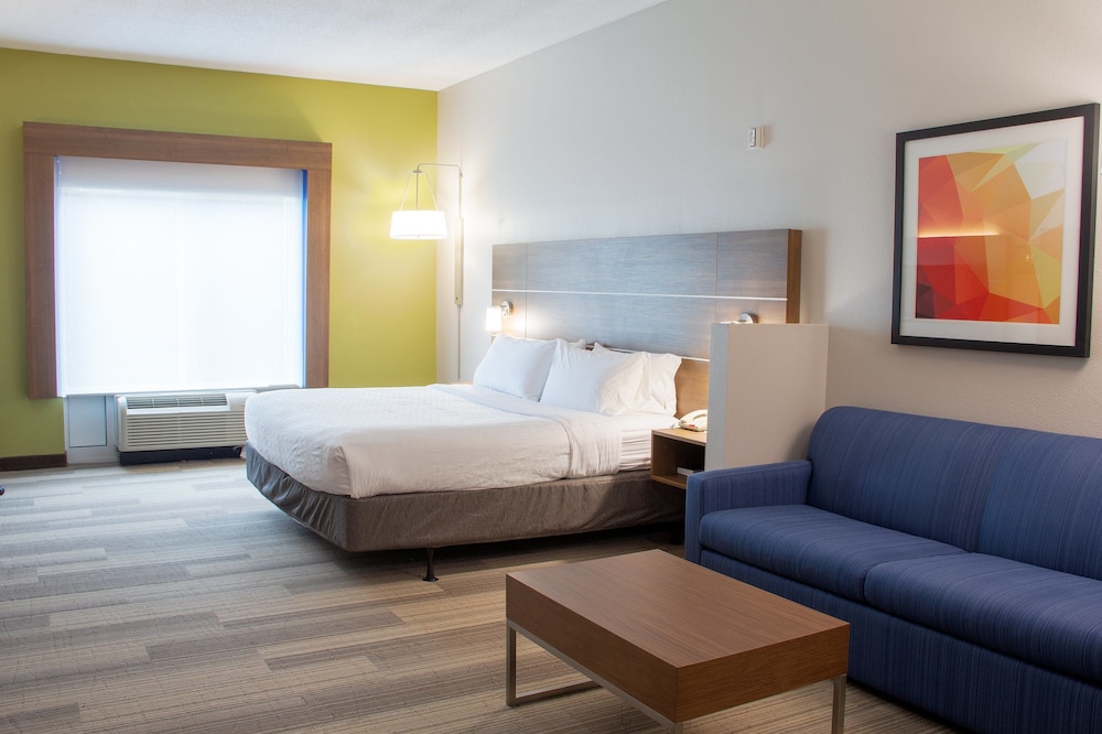 Holiday Inn Express & Suites Lexington Dtwn Area Keenland by IHG - photo 9