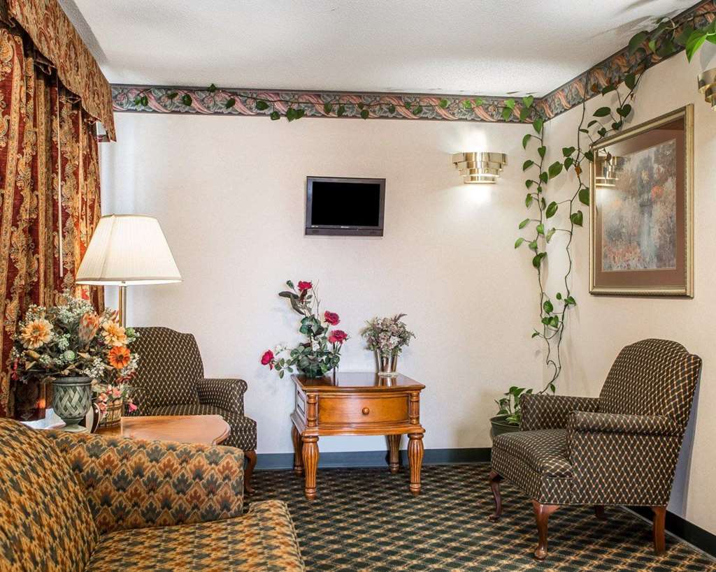 Rodeway Inn Montpelier - photo 4