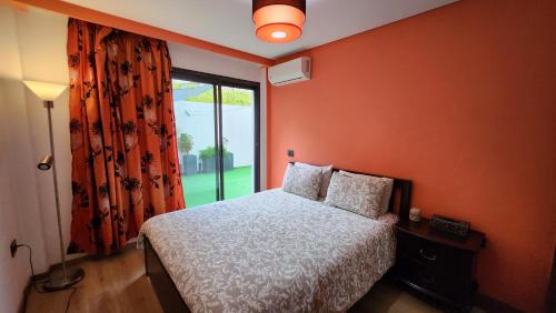 Sunny apartment with terrace near CasaFiananceCity — 4-Star Luxury Hotel in Casablanca, Morocco