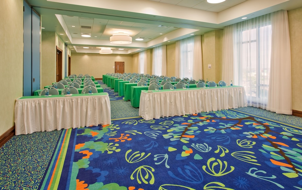 Holiday Inn Resort Pensacola Beach by IHG - photo 46