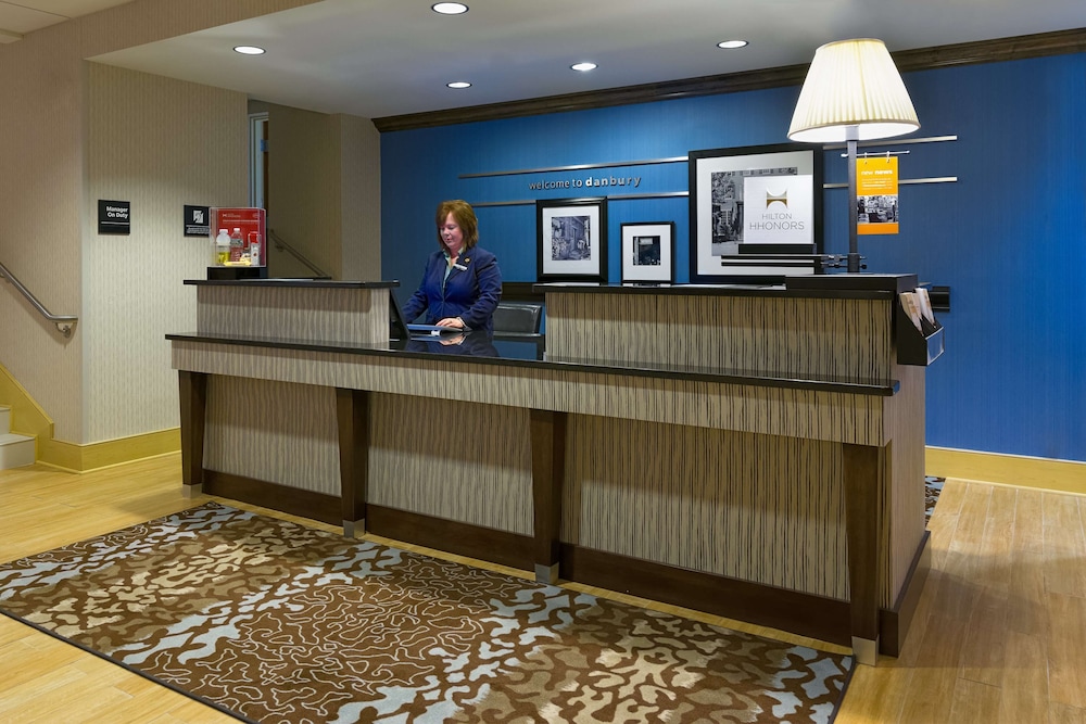 Hampton Inn Danbury - photo 5