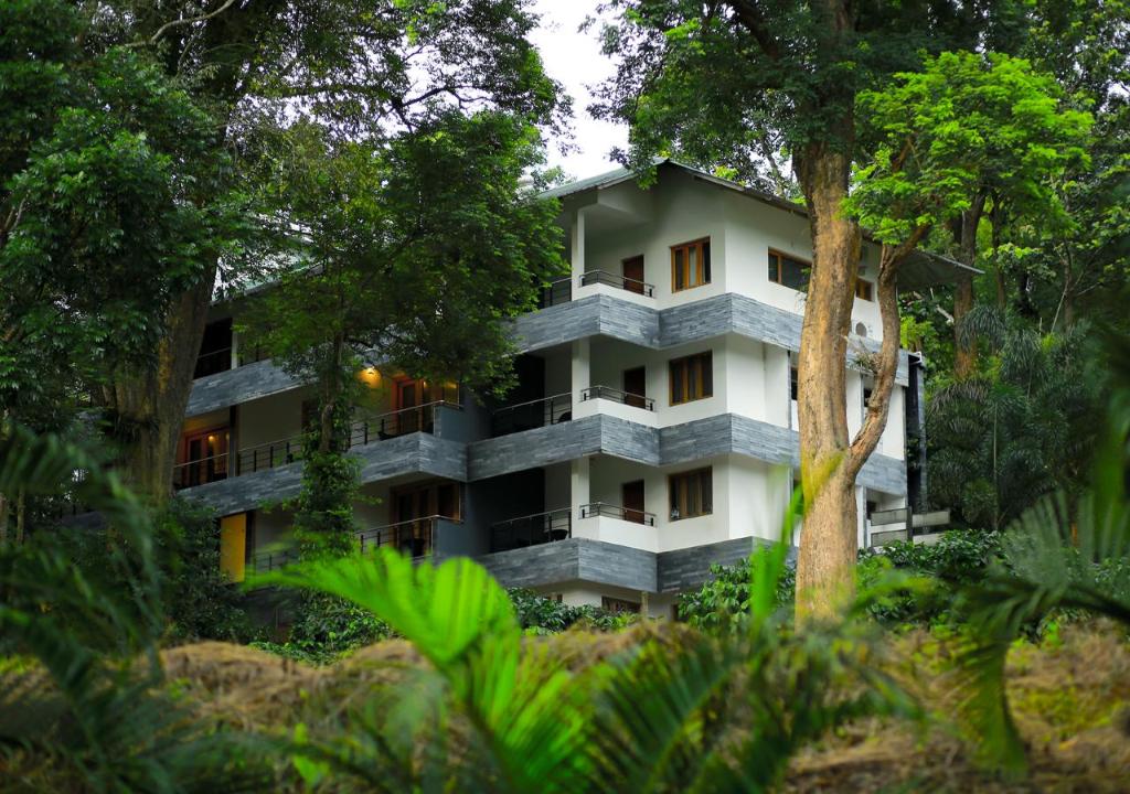 The Hill District Club THDC Wayanad — hotel in Krishnagiri