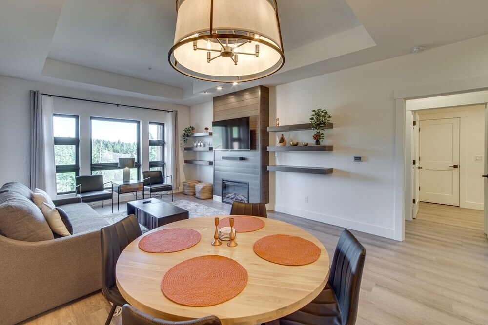 Suncadia Resort Condo: Balcony & Golf Course Views - photo 2
