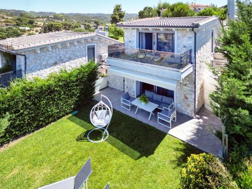Villa Shanti — 4-Star Luxury Hotel in Pallini, Greece