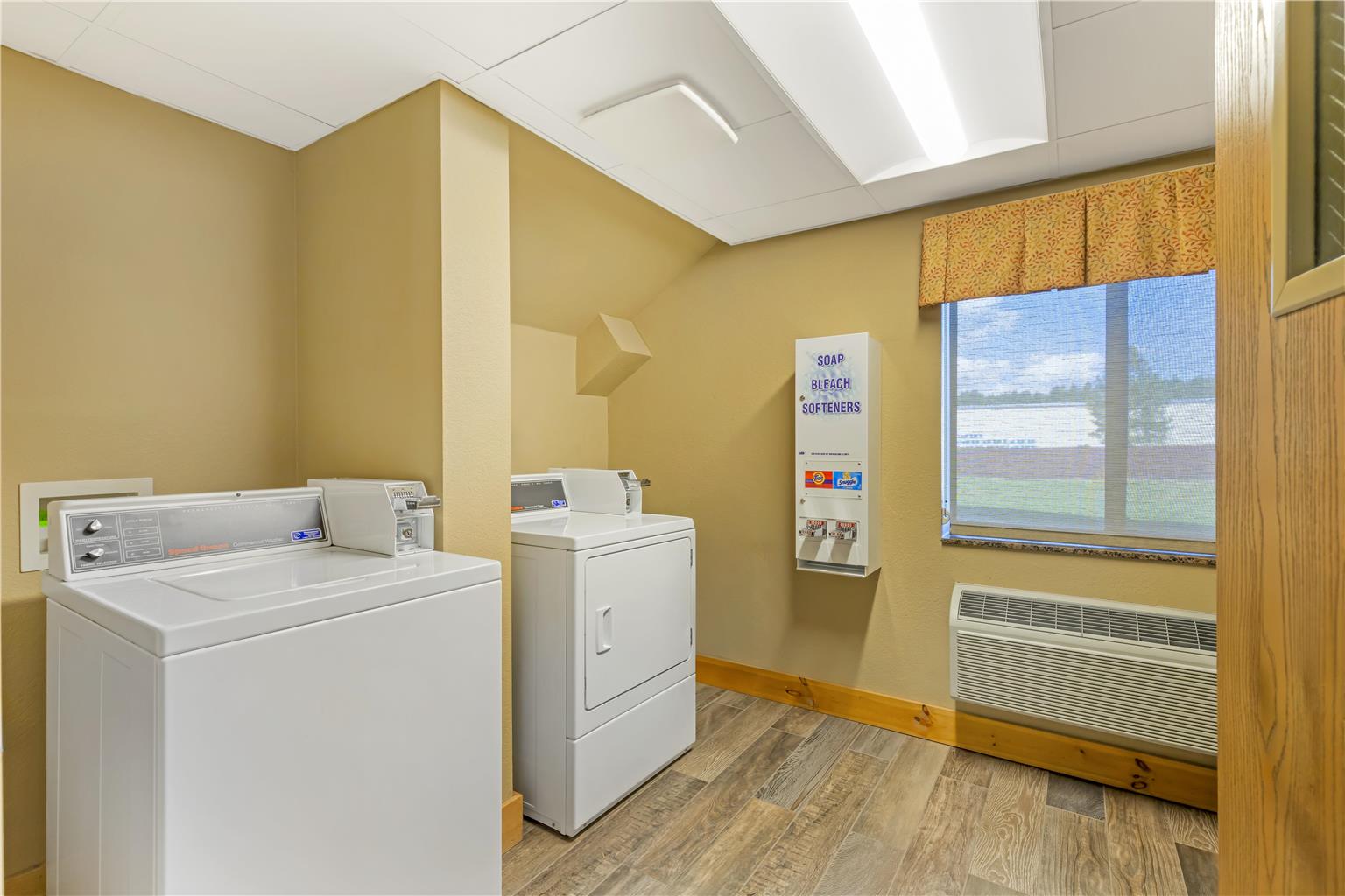 Best Western Plus McCall Lodge & Suites - photo 8