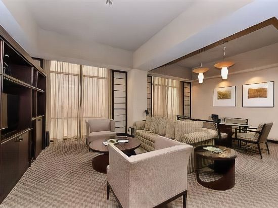 Hyatt Regency Dearborn - photo 10