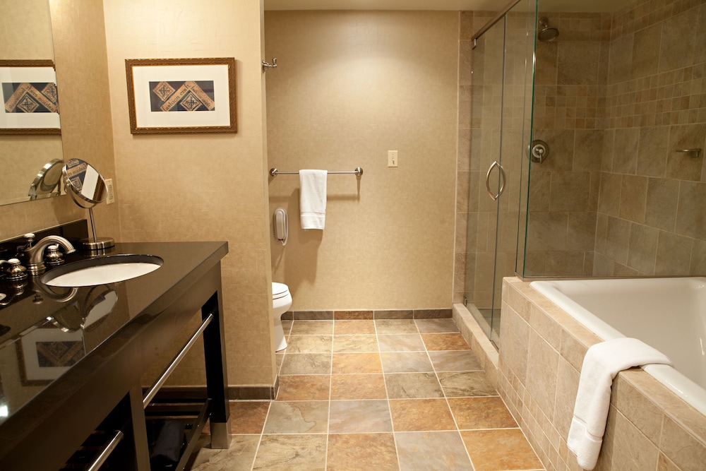 Craddock Terry Hotel Lynchburg a Tribute Portfolio Hotel - photo 10
