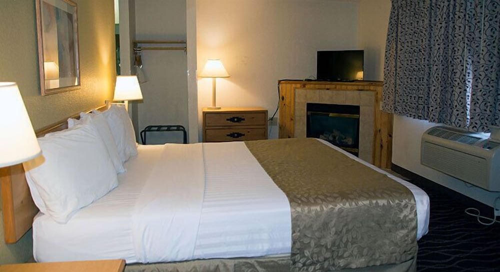 Boarders Inn & Suites by Cobblestone Hotels Wautoma - photo 8