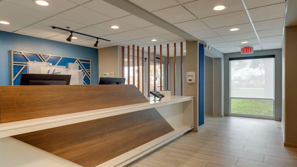 Holiday Inn Express Kenner New Orleans Airport an IHG Hotel - photo 63