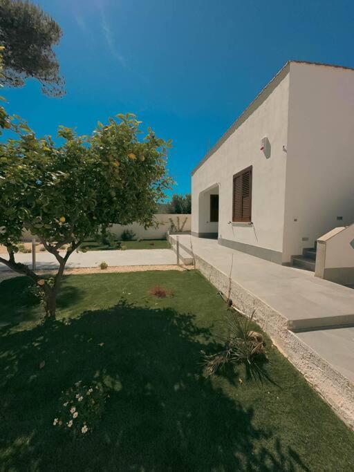 Casa de Campo — 4-Star Luxury Hotel in Valderice, Italy