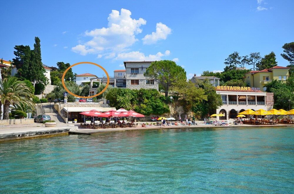 Rooms Marija - carbon neutral hotel in Rab