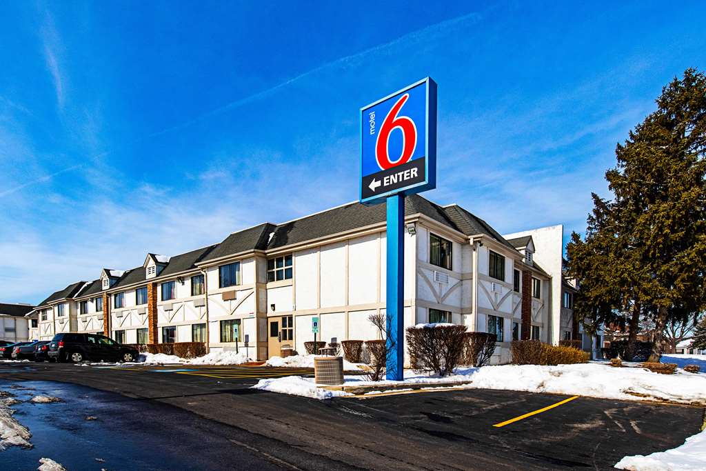 Motel 6 Palatine IL Chicago Northwest - featured photo