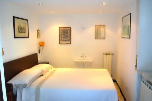 Appartamento in Via Calvi — 4-Star Luxury Hotel in Lido Di Ostia, Italy