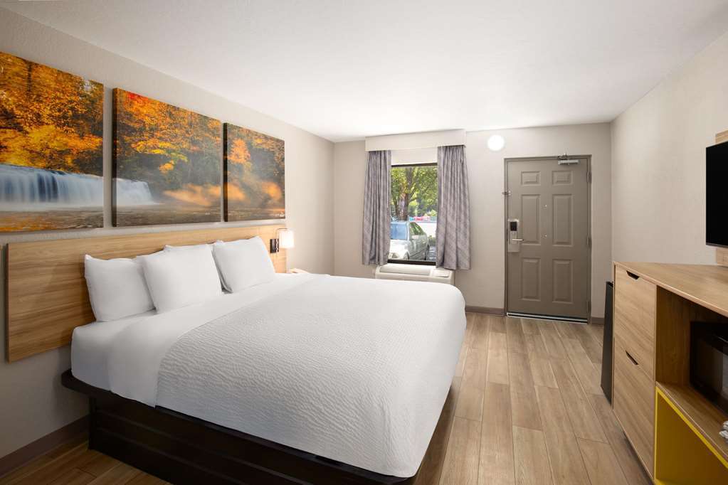 Days Inn by Wyndham Helen - photo 15