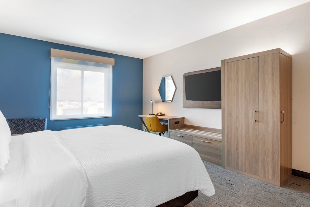Holiday Inn Express & Suites Alice by IHG - photo 11