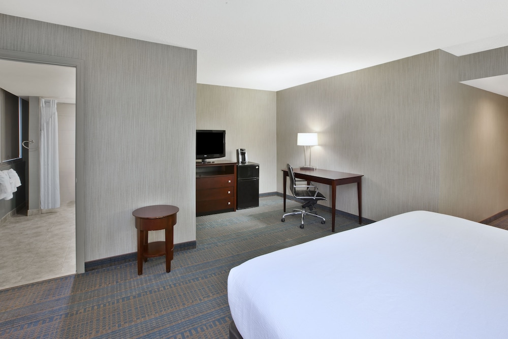 Holiday Inn Columbus Dwtn Capitol Square by IHG - photo 22