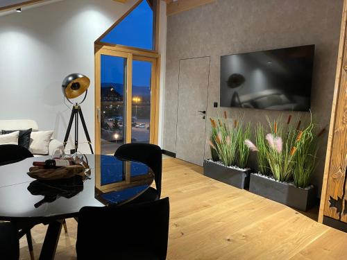 Royal Hill Ii — 4-Star Luxury Hotel in Bialka Tatrzanska, Poland