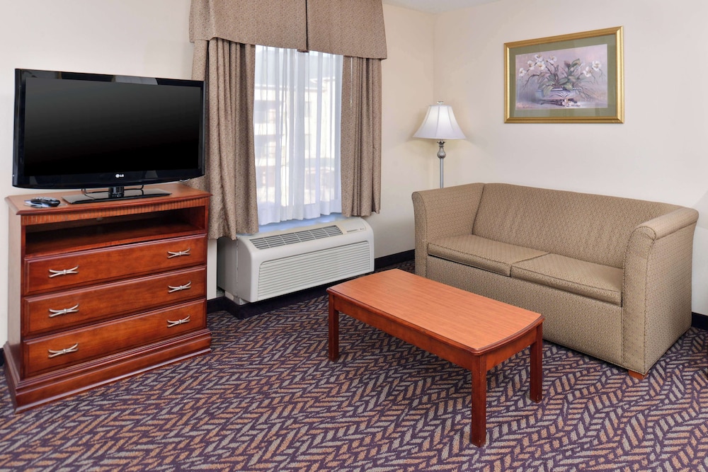 Hampton Inn & Suites Dayton Vandalia - photo 62
