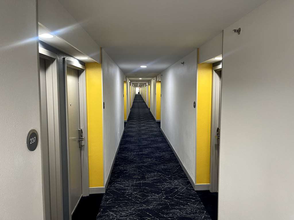 Comfort Inn Marietta Atlanta near Ballpark Galleria - photo 18