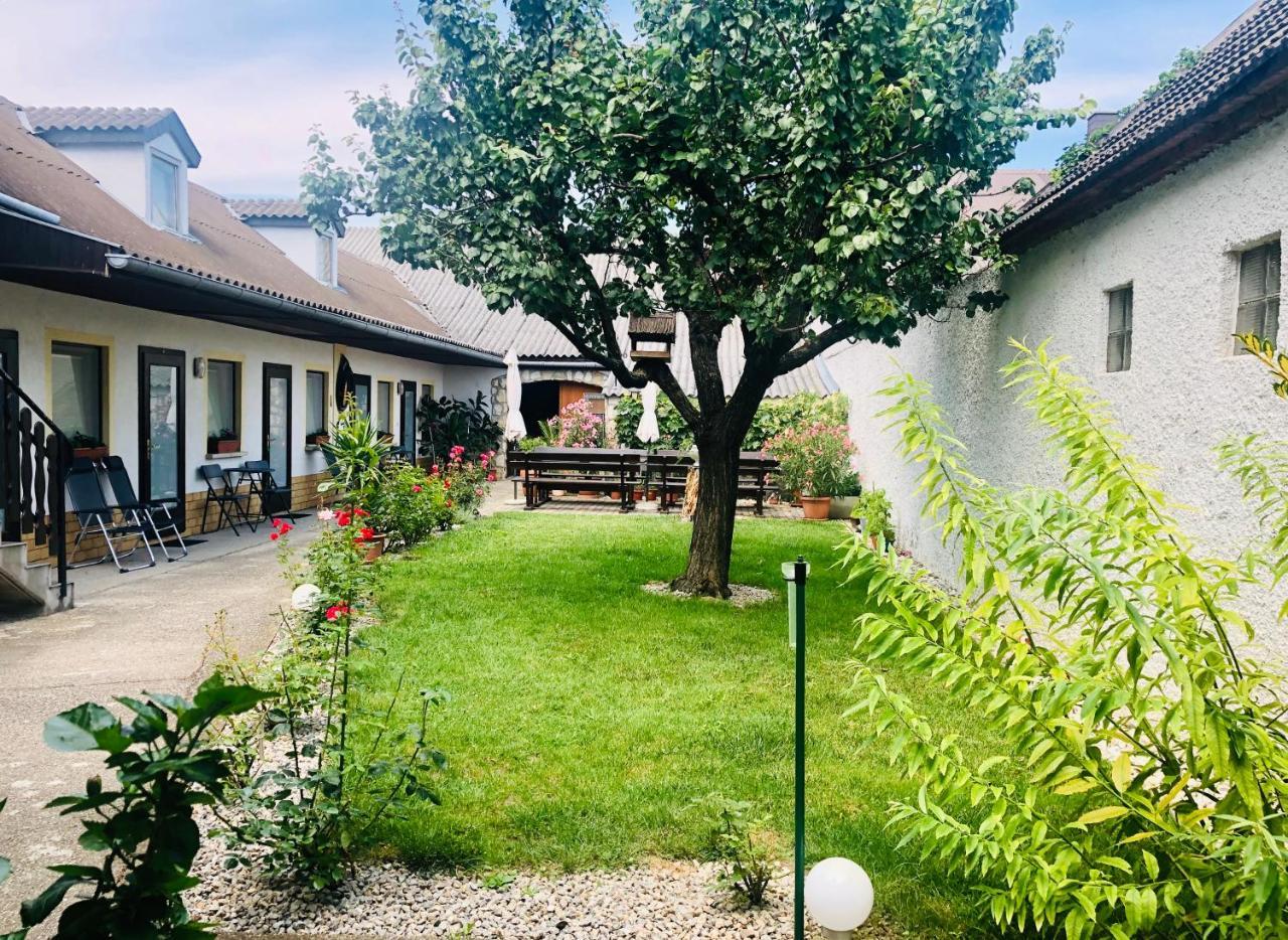 Privatzimmer Haider — Illmitz