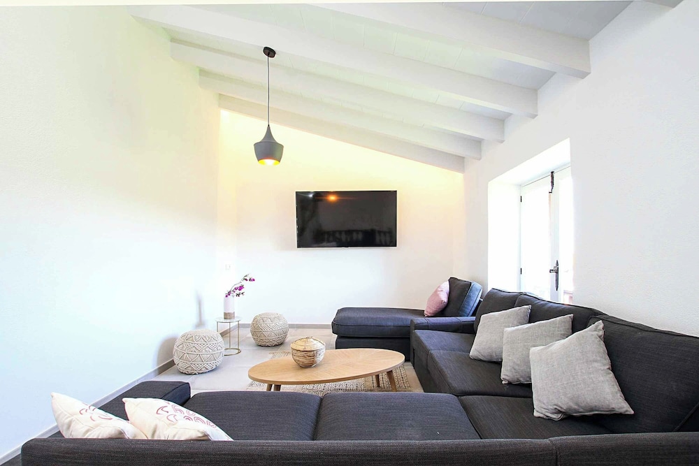 Villa Crever — 4-Star Luxury Hotel in Pollenca, Spain
