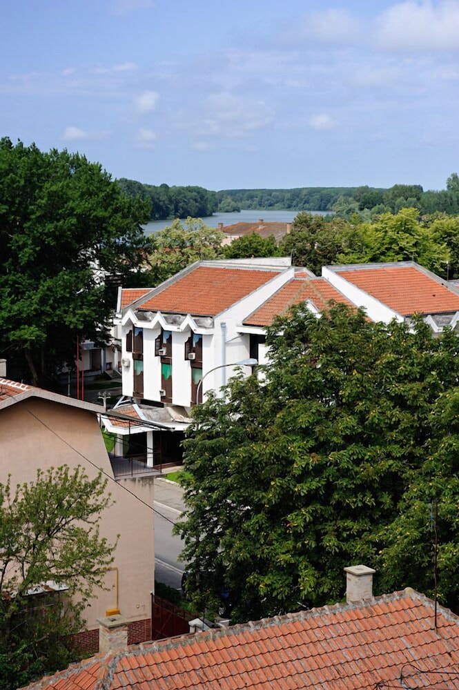 Tiski Cvet Hotel in Novi Becej, Serbia