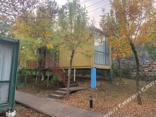 Yiyun Lake container Town Hotel in Zaozhuang, People's Republic of China