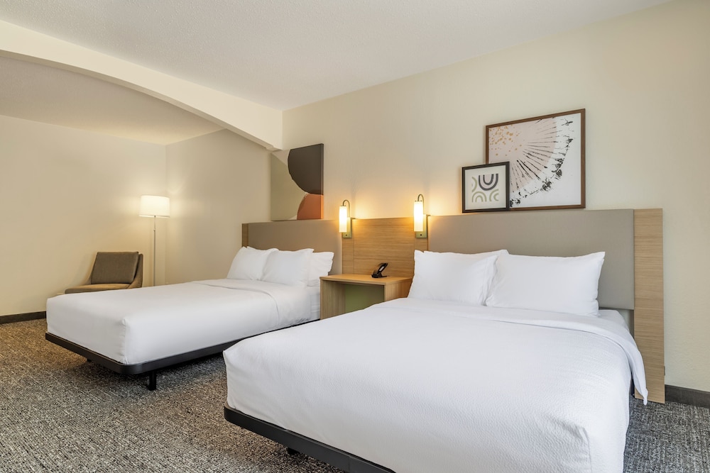 Spark by Hilton La Crosse Onalaska - photo 16