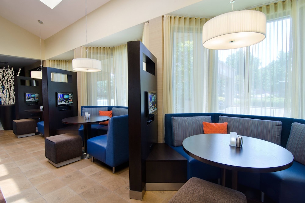 Courtyard by Marriott Huntsville University Drive - photo 18
