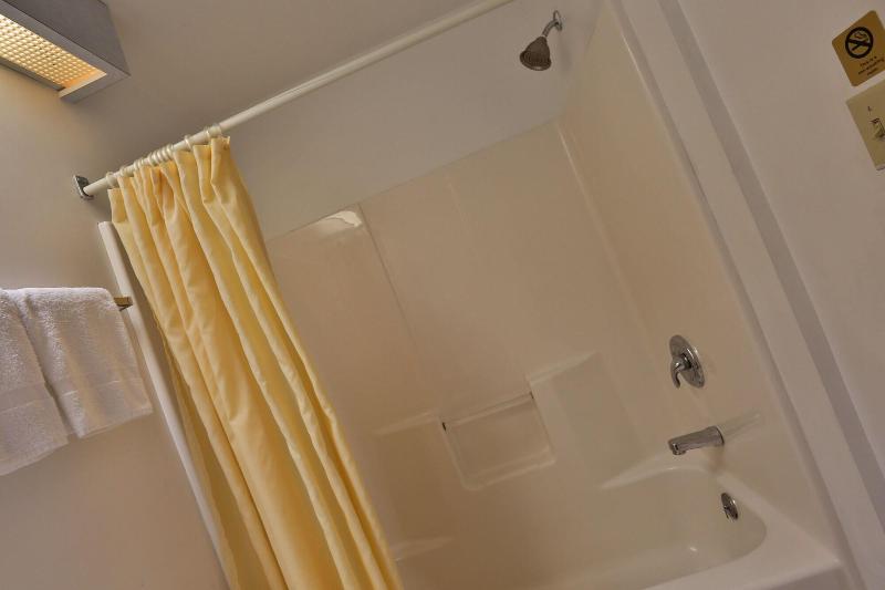 Nittany Budget Motel - photo 13