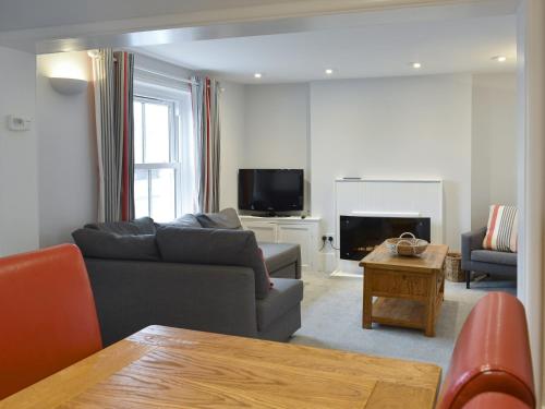 Coastguard Cottage — 4-Star Luxury Hotel in Ryde, United Kingdom
