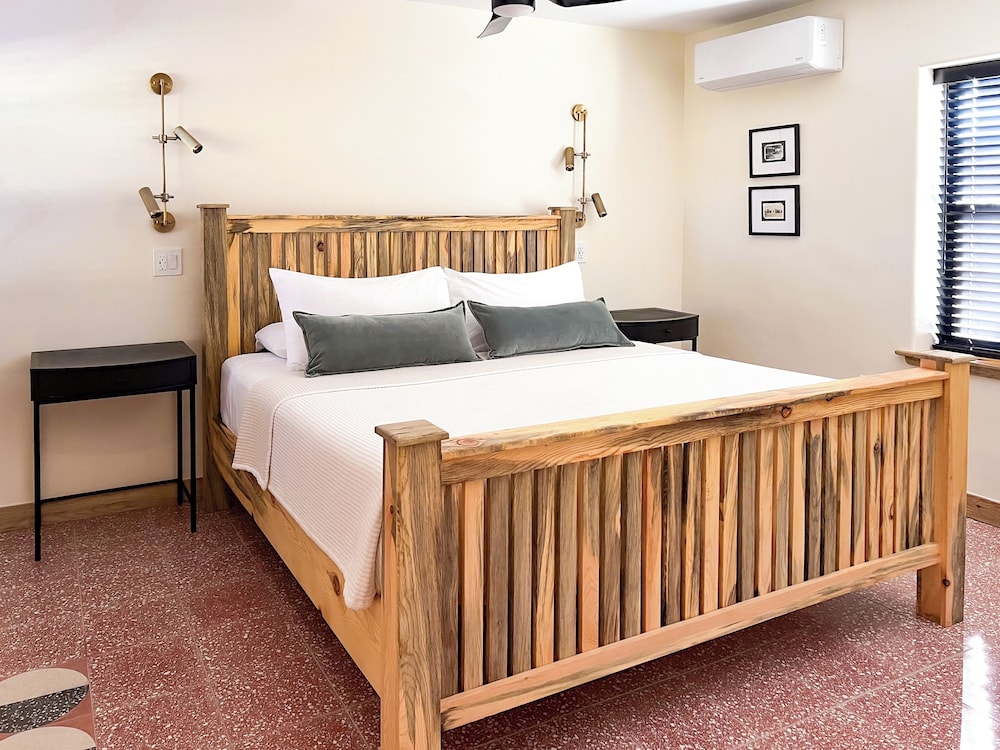 Hoosier Hot Springs & Inn - photo 3
