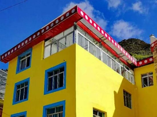 Yunsu Yaju Hotel — hotel in Meixing