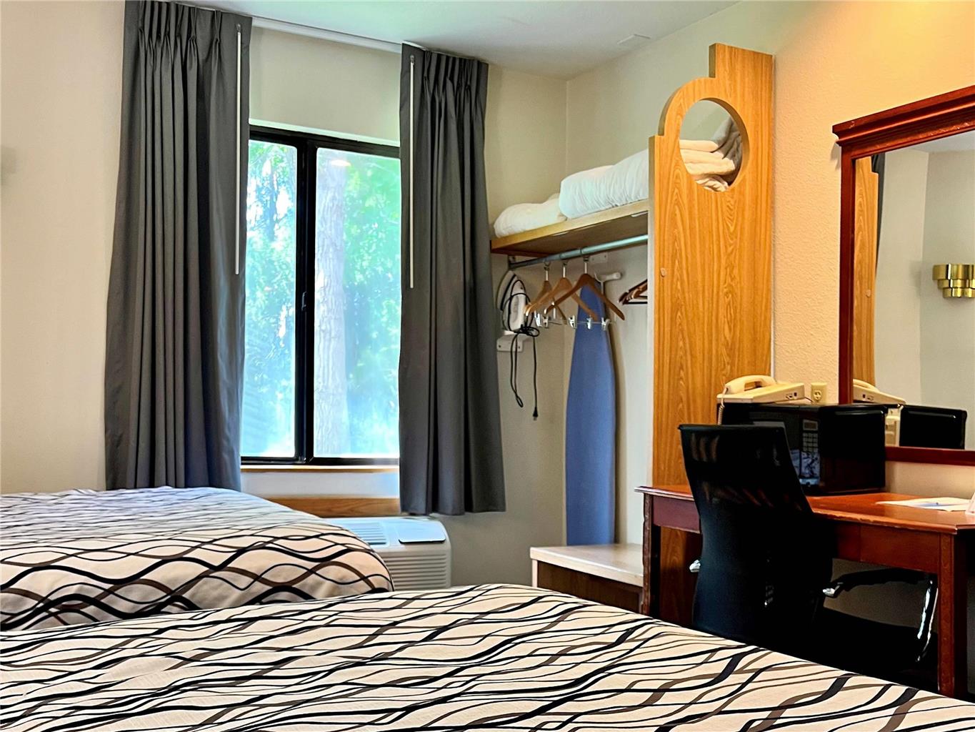 Rodeway Inn Boise Airport - photo 25