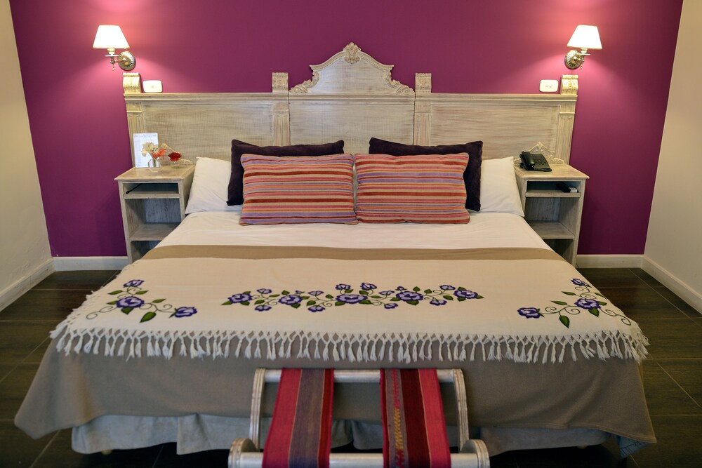 Plaza de las Aljabas in Salta, Argentina