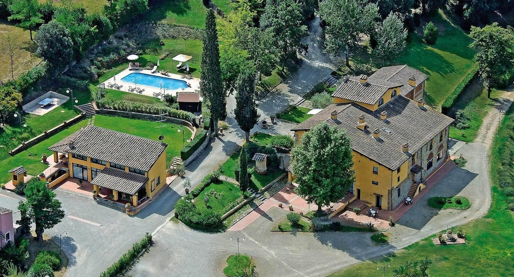 Borgo di Villa Castelletti