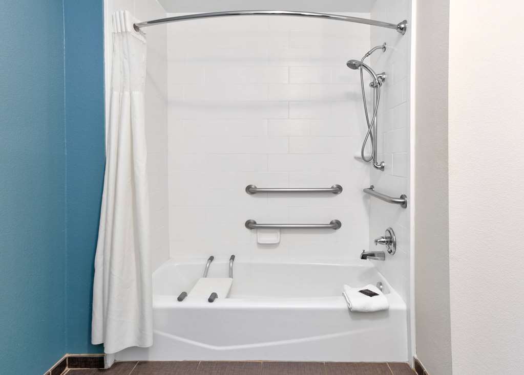 Wingate by Wyndham Longview North - photo 24